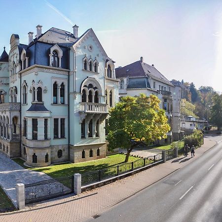 Pension Villa Kleine Wartburg ไอเซนัค ภายนอก รูปภาพ