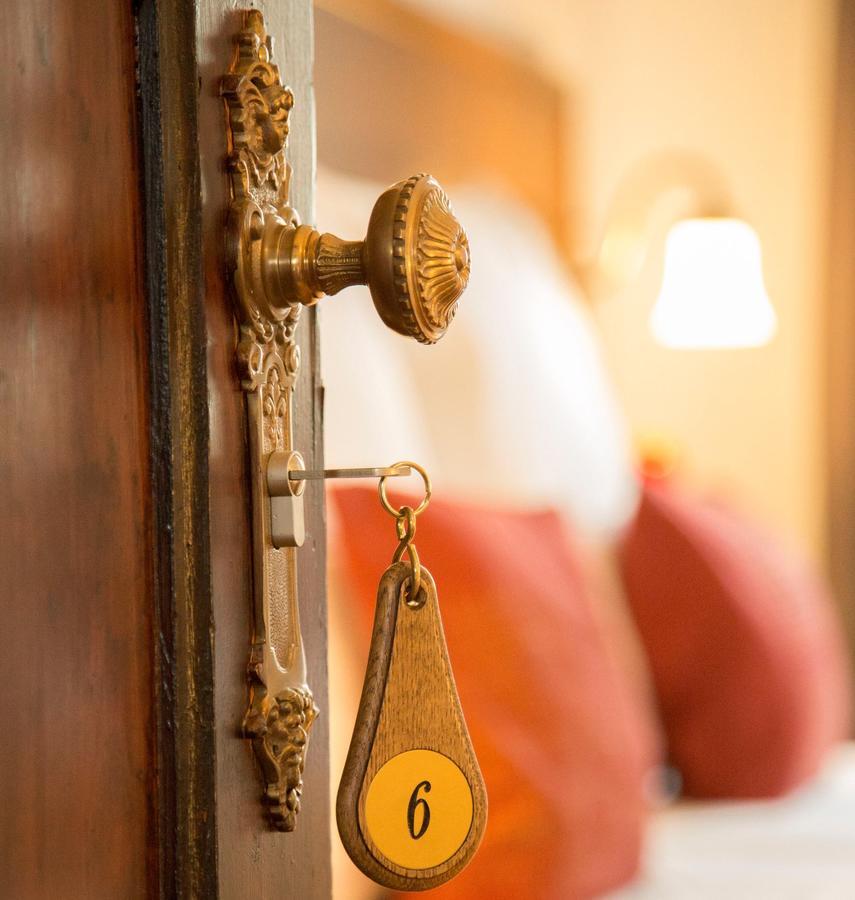 Pension Villa Kleine Wartburg ไอเซนัค ภายนอก รูปภาพ